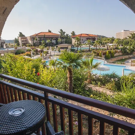 Rezort Aegean Melathron Thalasso 5*