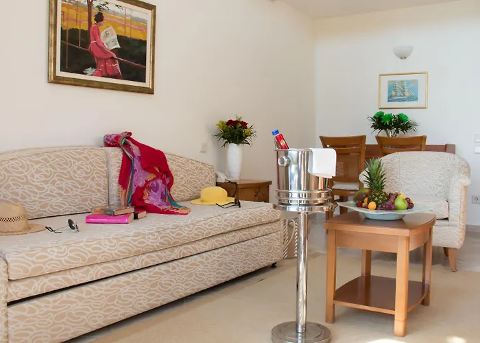 Üdülőközpont Aegean Melathron Thalasso 5*