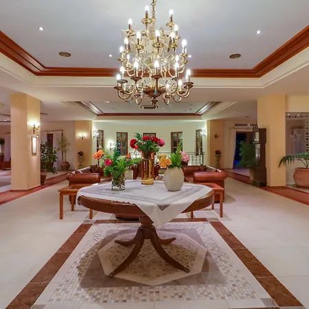 Semesteranläggning (resort) Aegean Melathron Thalasso 5*