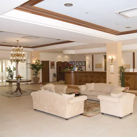 Aegean Melathron Thalasso אתר נופש