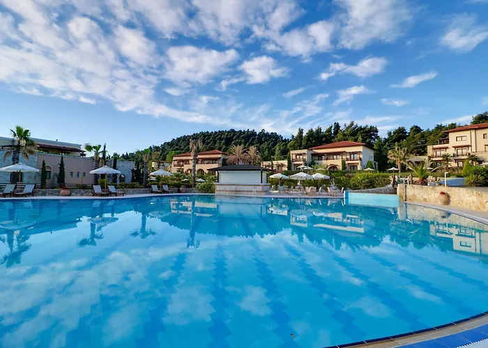 Aegean Melathron Thalasso אתר נופש 5*
