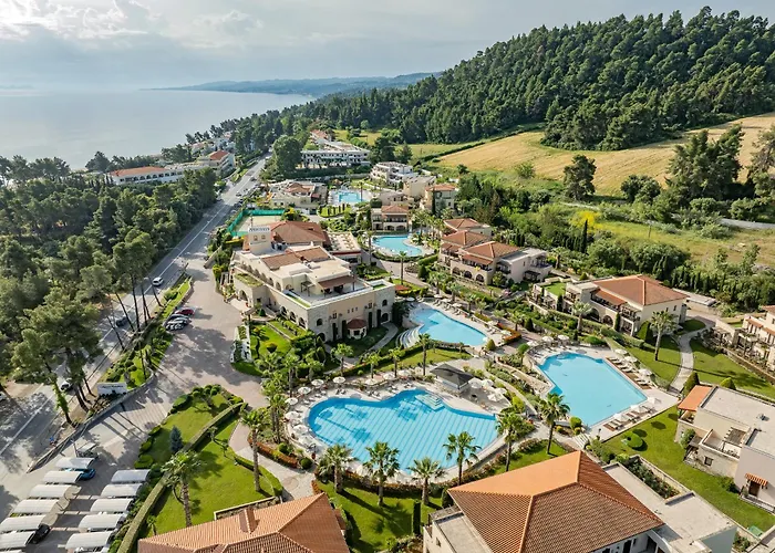 אתר נופש Aegean Melathron Thalasso