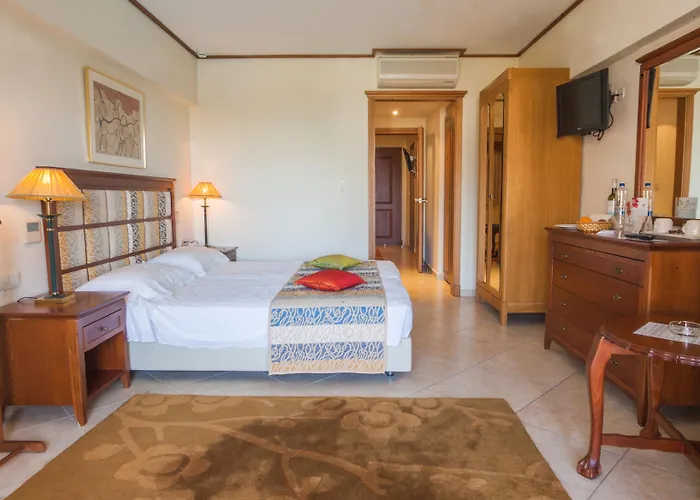 Ośrodek wypoczynkowy Aegean Melathron Thalasso 5*