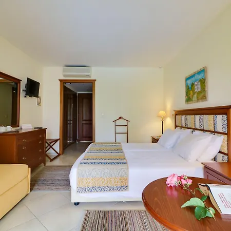Aegean Melathron Thalasso Feriested